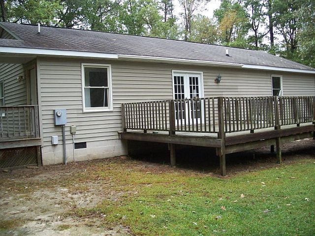 2nd image of 242 Regent Rd