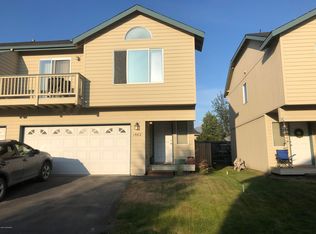 1662 Woodroe Ln, Anchorage, AK 99507