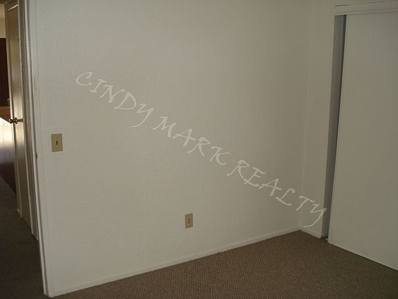 5th image of 73756 Cactus Dr #B
