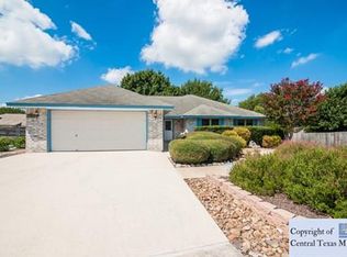 1906 Round Table, New Braunfels, TX 78130