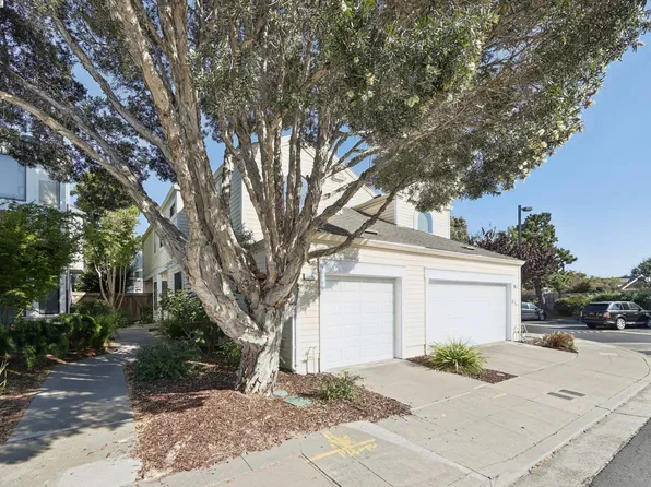 153 Oak Park Dr, Alameda, CA 94502