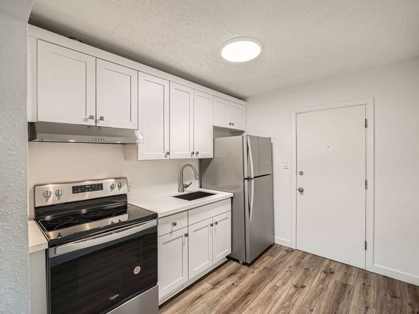 412 E North Bend Way #5