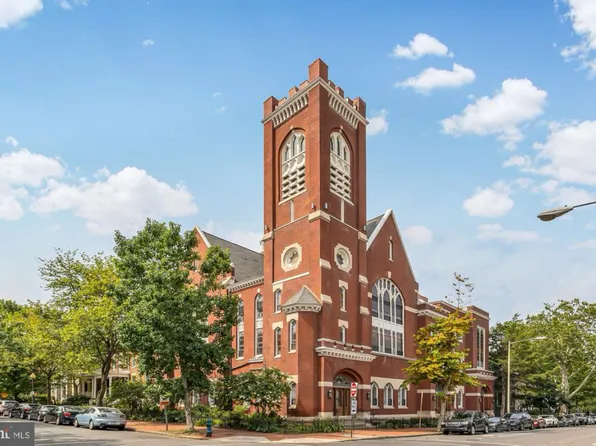 819 D St NE, Washington, DC 20002
