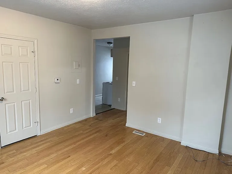 2366 Orchard Ave — Photo 5