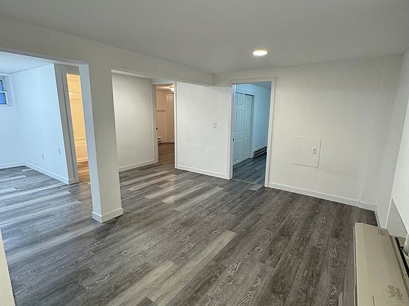 5th image of 700 4th Ave S #B