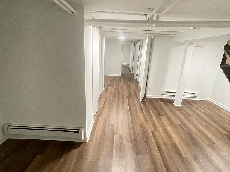 152 Sherman Ave — Photo 8