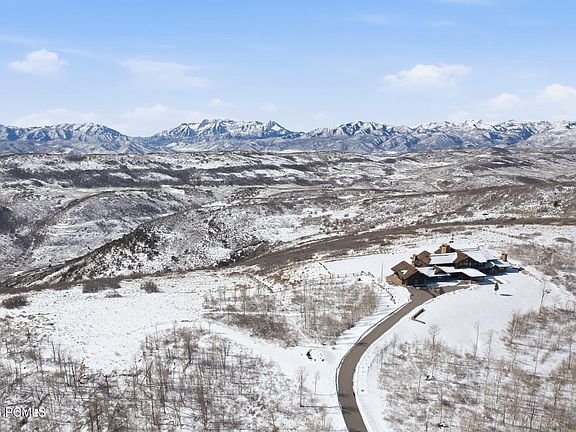 4th image of 1975 N Westward Ho Rd