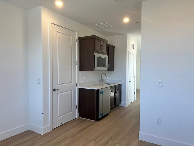 1942 S Lazuli St — Photo 4
