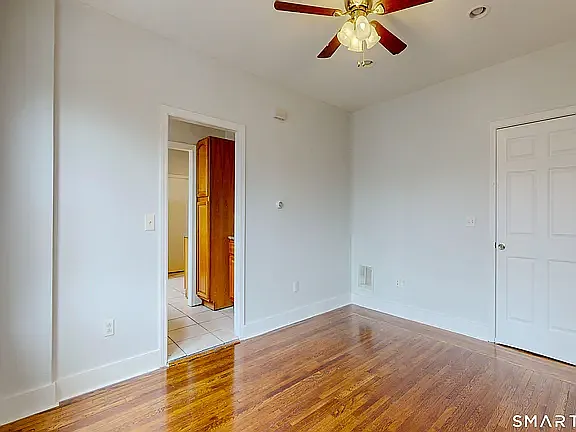 51 Mead St #1 — Photo 7