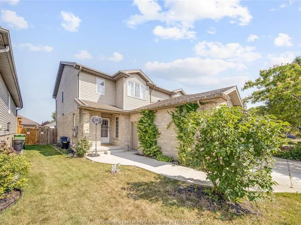 746 Michael Dr, Tecumseh, ON N8N 5A3