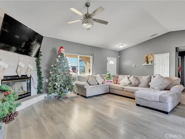 22028 Tussing Ranch Rd, Apple Valley, CA 92308