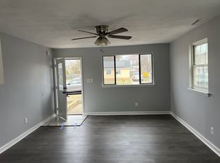 37 Highland Ave, Sicklerville, NJ 08081