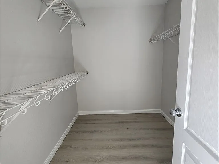 6733 Druid Hills St — Photo 17