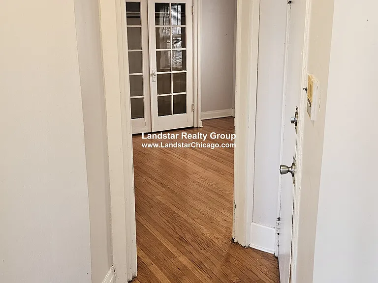 4409 N Kenneth Ave #3A — Photo 1