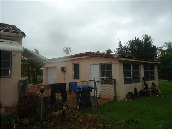 4th image of 14451 S Biscayne River Dr