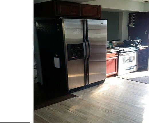4th image of 2797 2nd St N