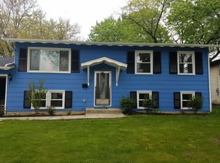 7240 Rosewood St, Hanover Park, IL 60133