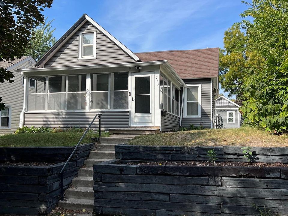 1st image of 773 Hawthorne Ave E