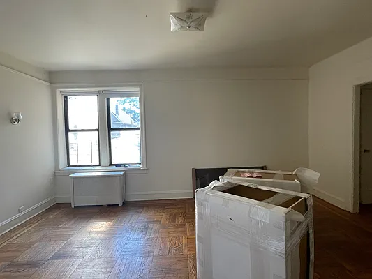 Rented by Olympic CIty Real Estate | media 6