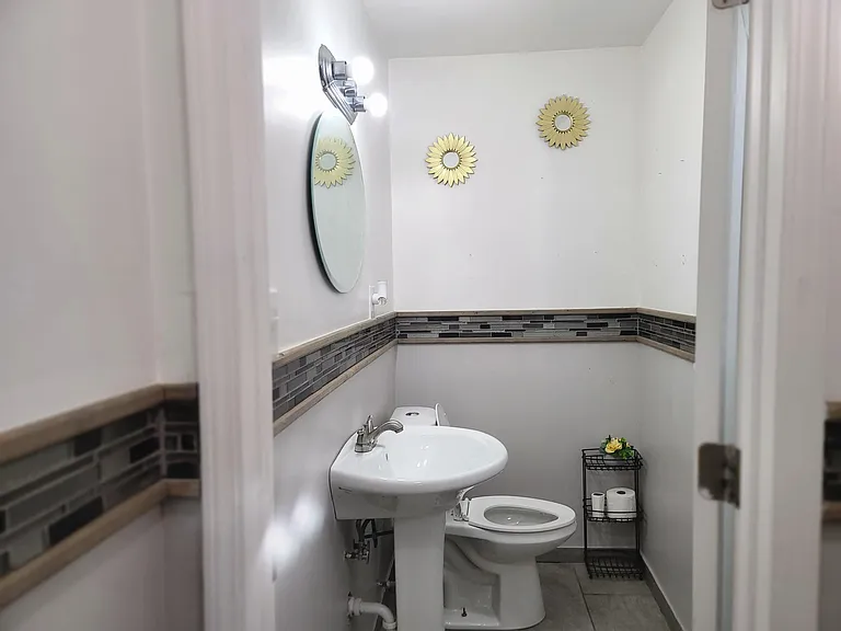 18003 Hartwell Ave — Photo 6