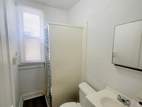 5th image of 1710A W Mineral St