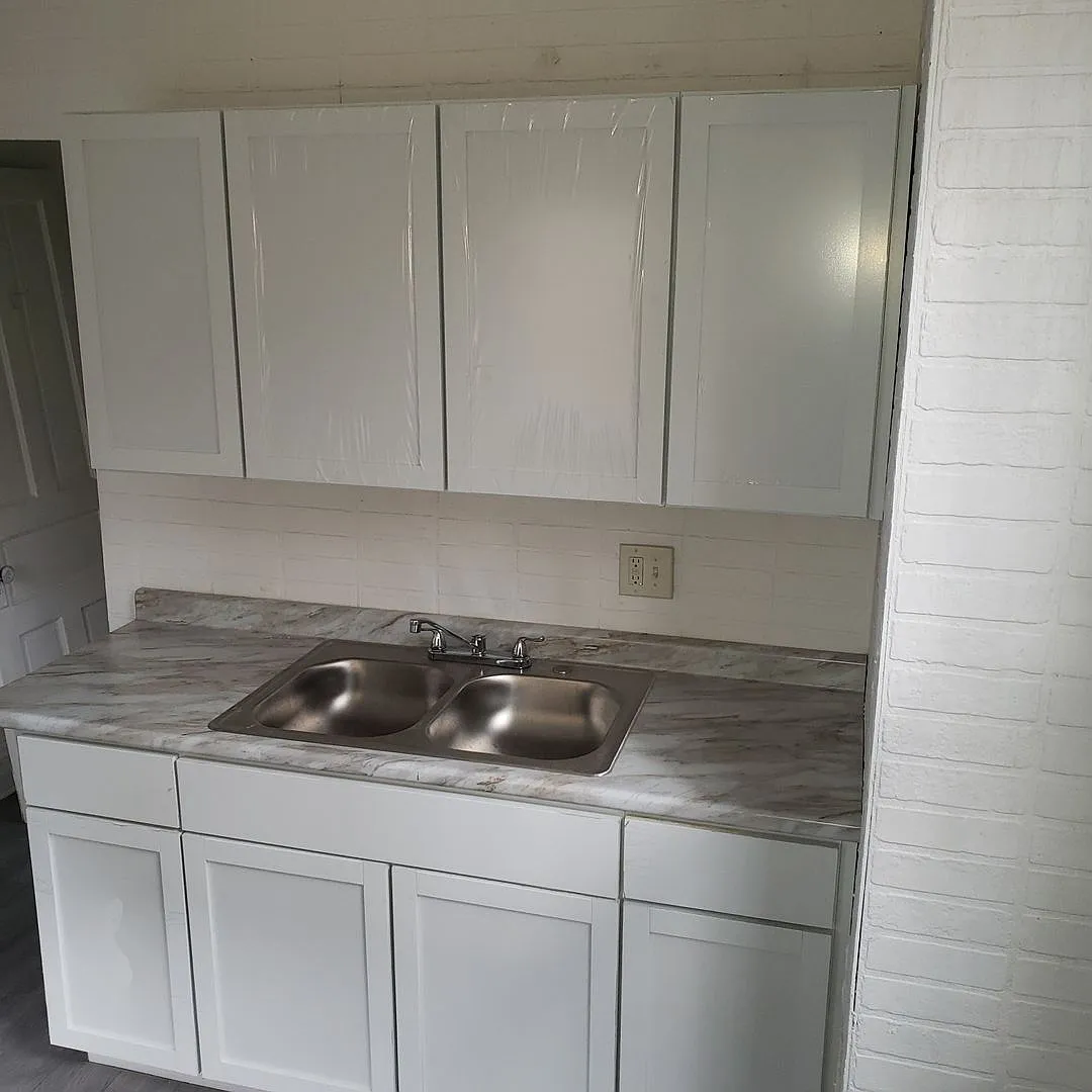 5 bed, 2.0 bath, $3,795 — Photo 4