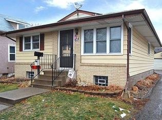 428 Bay St, Saint Paul, MN 55102