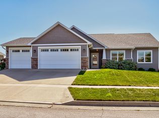 2736 Danbury Rd, Ames, IA 50010