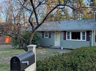 16 Bayberry Rd, Westford, MA 01886