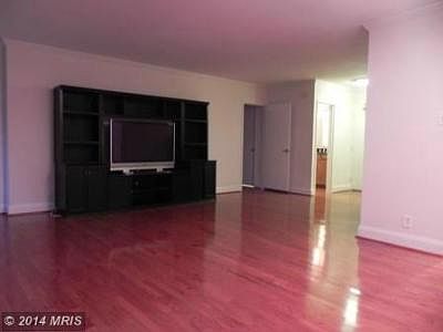 3rd image of 4515 Willard Ave APT S512