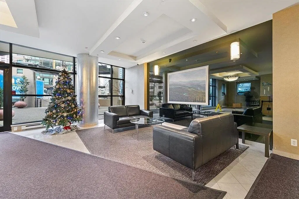 2 bed, 749 sqft, $2,800 — Photo 4