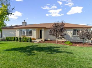 24775 Tropical Dr, Madera, CA 93638