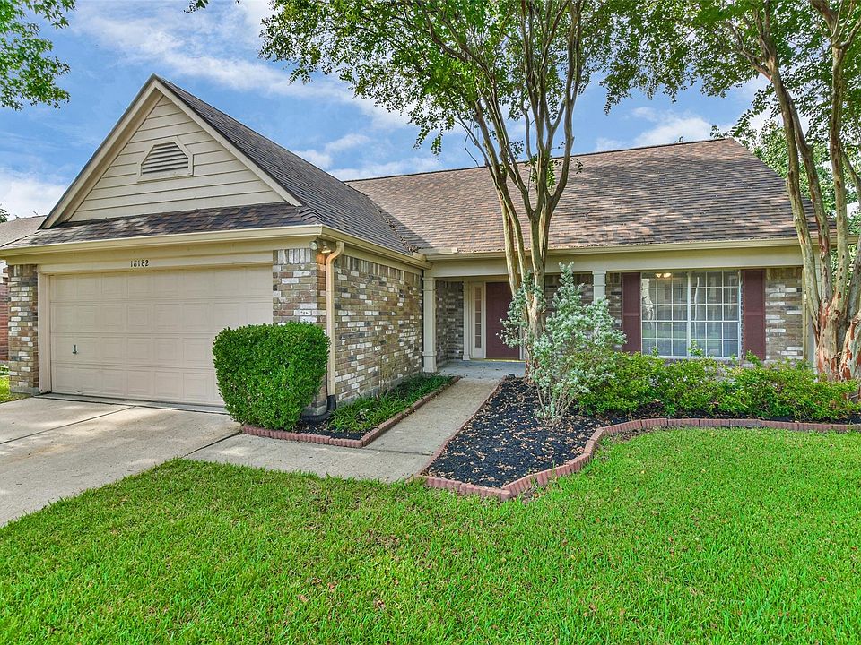 1st image of 18182 Forest Cedars Dr