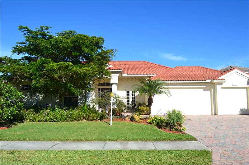 1st image of 4810 Sweetshade Dr