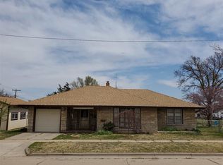 307 N Seitz St, Russell, KS 67665