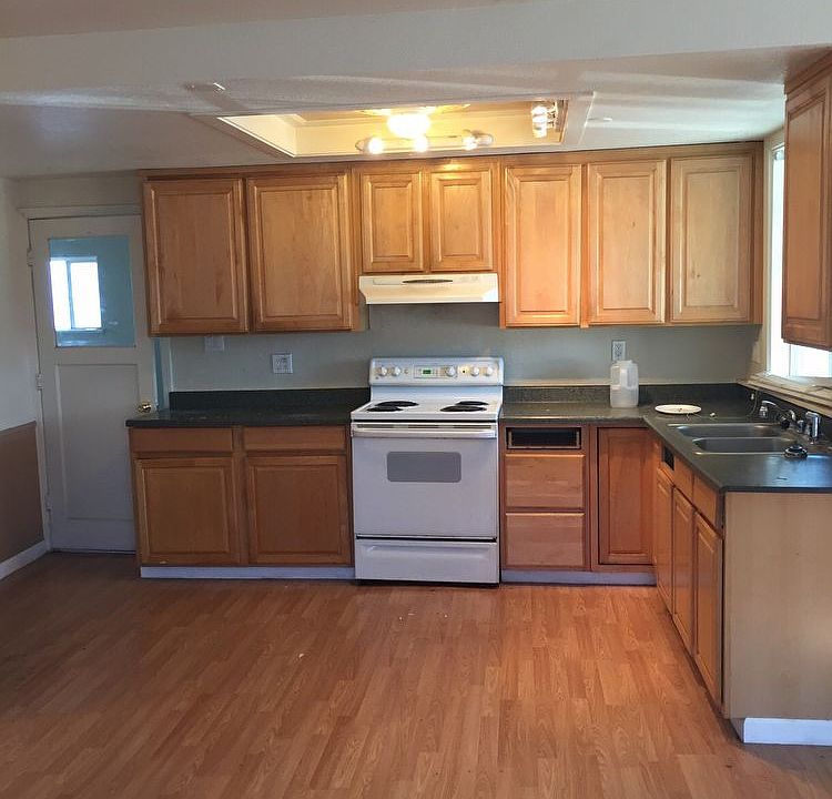 2nd image of 25605 E Highway 4