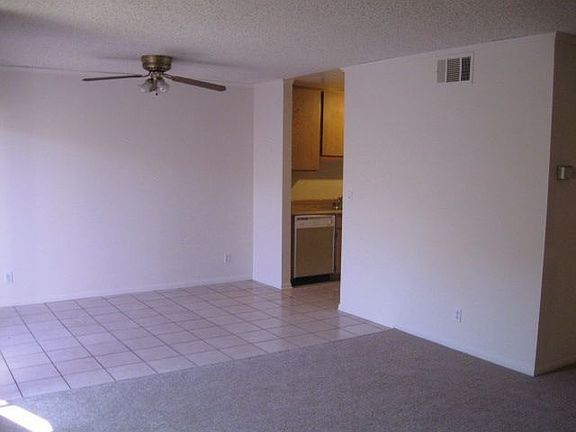 4th image of 27116 Hidaway Ave Unit 2