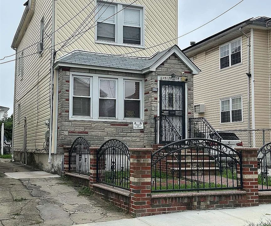 1st image of 11530 159th St