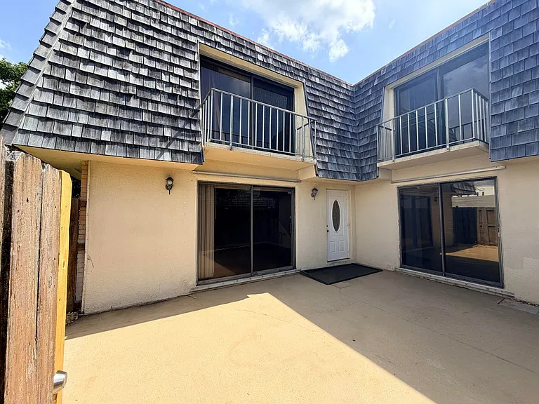 37 Lake Arbor Dr — Photo 18