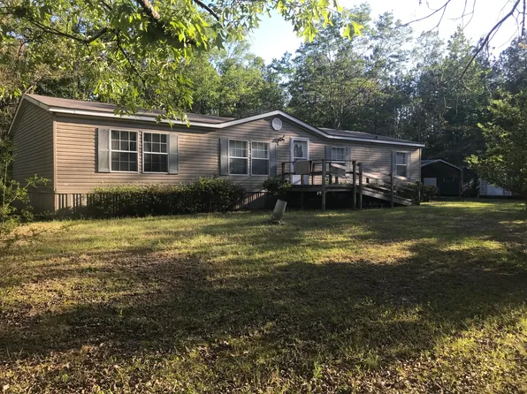 16 Tiner Bush Dr, Waynesboro, MS 39367