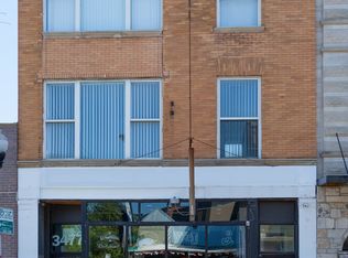 3477 N Clark St APT 2F, Chicago, IL 60657