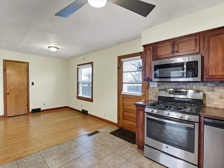 2608 Meadow Dr — Photo 19