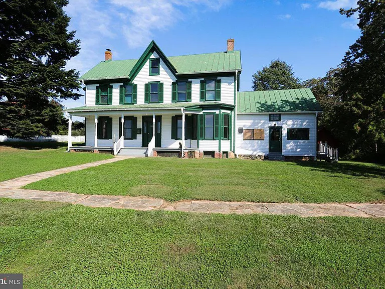 567 Pelican Ave — Photo 43