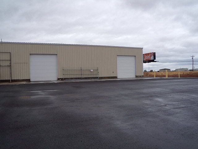 2nd image of 4390 N Yellowstone Hwy