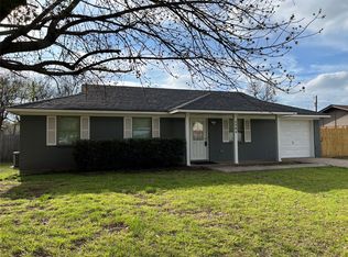 1201 N Taylor St, Gainesville, TX 76240