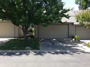 8132 Briar Ridge Ln, Citrus Heights, CA 95610