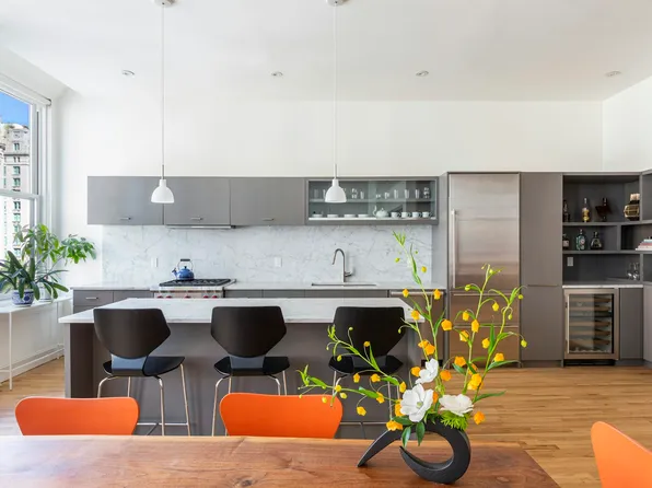 258 Broadway image 1 of 8