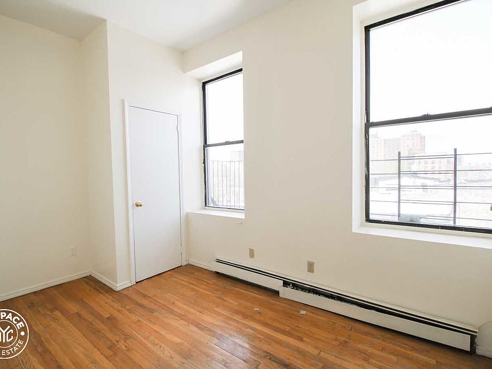 2nd image of 276 Throop Ave APT 2D