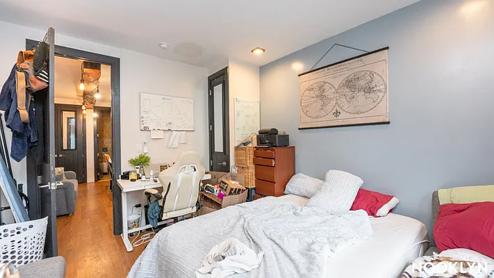 Rented by Nooklyn NYC LLC | media 24