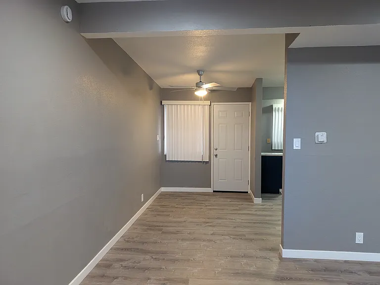 305 Sahara Dr #305 — Photo 8